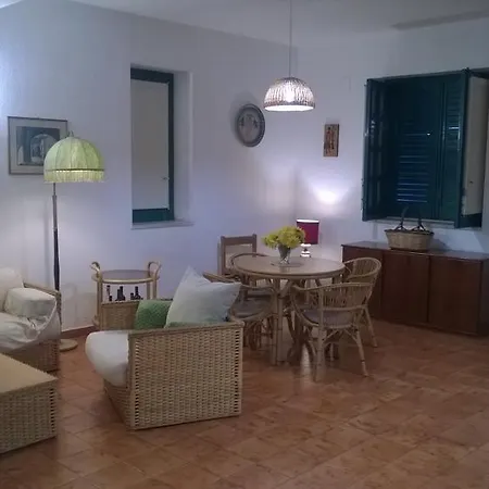 Ferienhaus Holiday Licia *