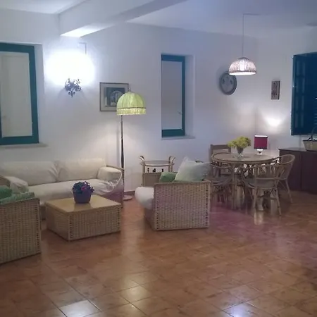 Ferienhaus Holiday Licia Capaci